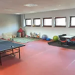 Toc Hotell 3*