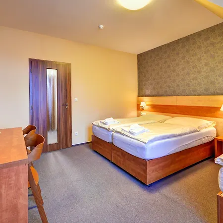 Ξενοδοχείο Toc 3*