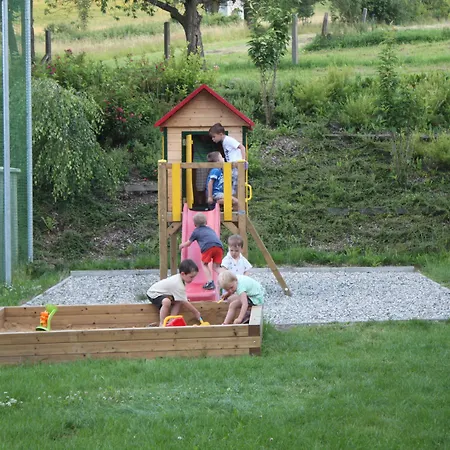 호텔 Toc 리포바 라즈네