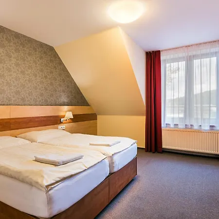 Hotel Toc