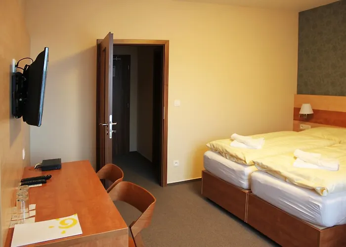 Toč Hotel 3*